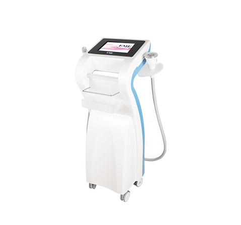 EQUIPAMENTO COMBINADO PARA ROSTO E CORPO - RIGENERA 3